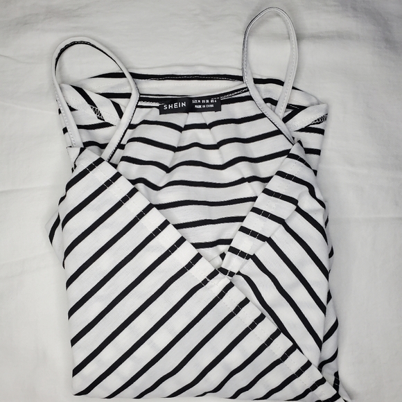 Top / Blouse - Picture 5 of 7